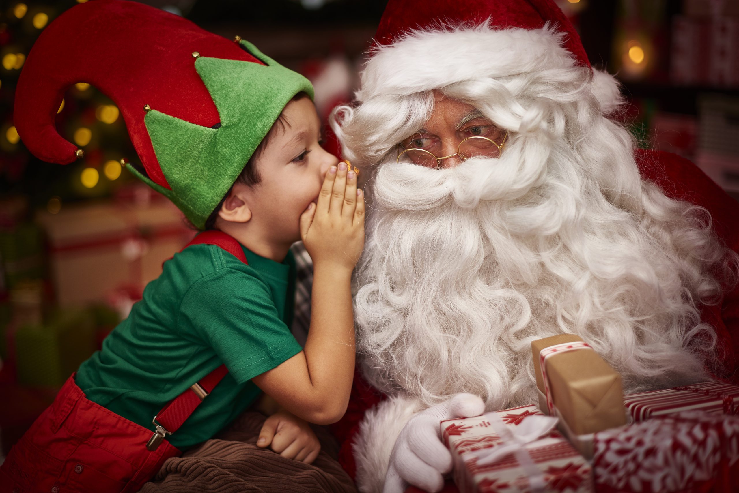 Papá Noel y los elfos